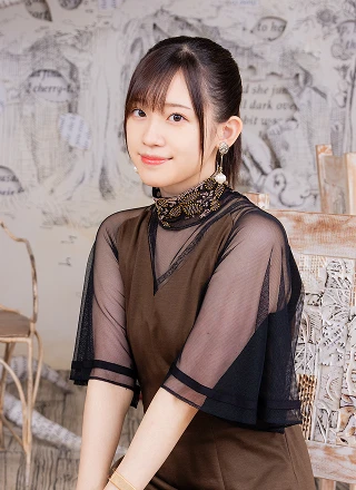 高橋 李依